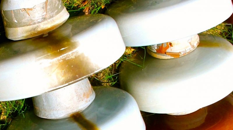 Corrosion-of-Disc-Insulators-800x445.jpg