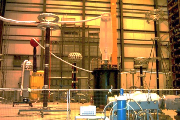 Unique-laboratory-set-up-for-testing-500-kV-SF6-to-oil-bushing