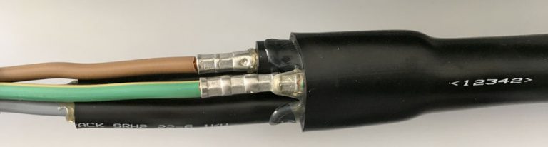 Example-of-low-voltage-heat-shrink-straight-joint