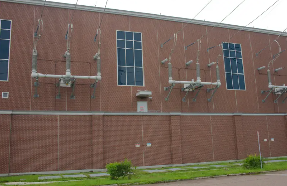 Beyond the Visible Break: Next-Generation Disconnect Switches – Design Trends in Mechanical Reliability, Anti-Condensation, and Harsh Environment Adaptability