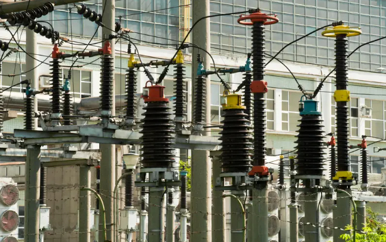 A Decision Support Scheme for High-Voltage Disconnecting Switch Condition-Based Maintenance Based on Online Monitoring of Contact Temperature and Operating Torque